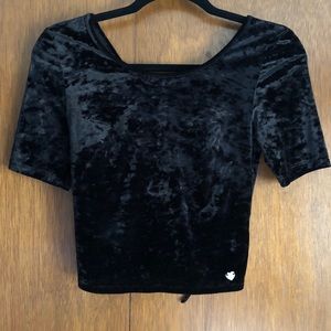 Kendall & Kylie velvet Crop